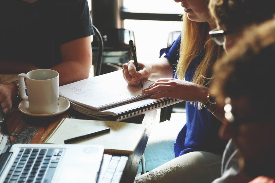 E2E Consultant